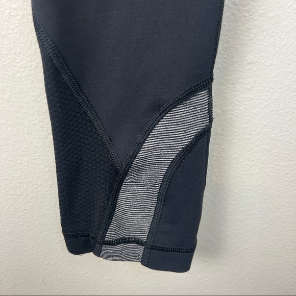 Lululemon Run Inspire Crop - Picture 4 of 5